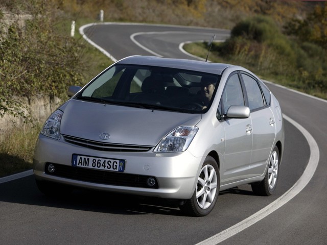 Toyota Prius photo 22