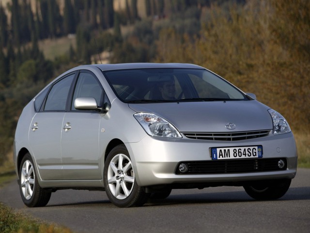 Toyota Prius photo 24