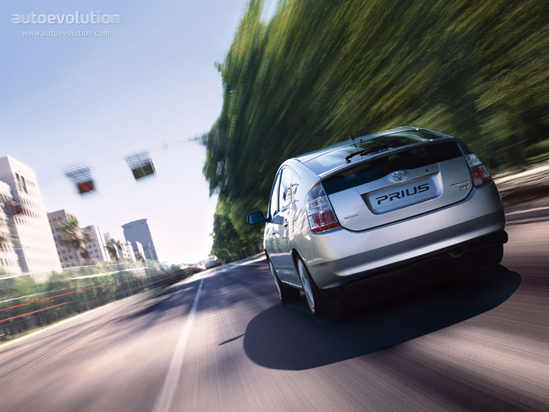 Toyota Prius photo 10