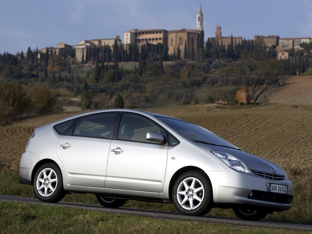 Toyota Prius photo 13