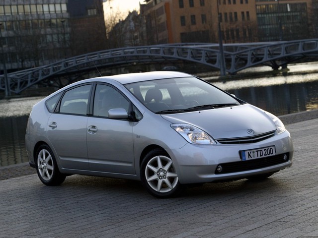 Toyota Prius photo 18