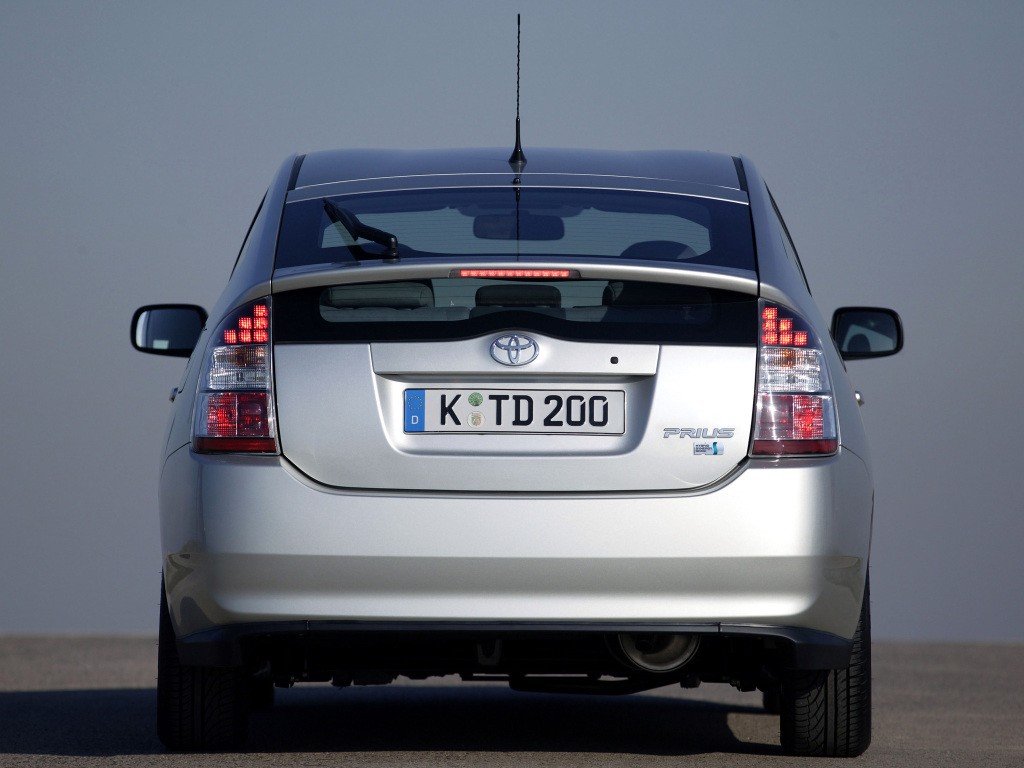 Toyota Prius photo 24
