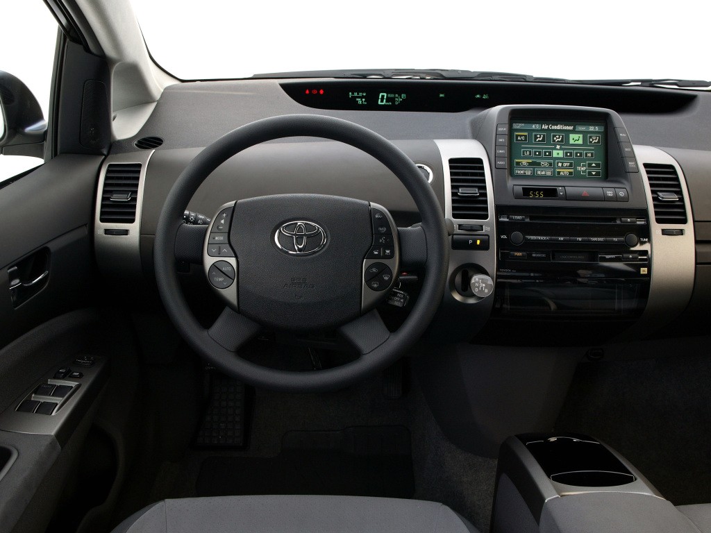 Toyota Prius photo 33