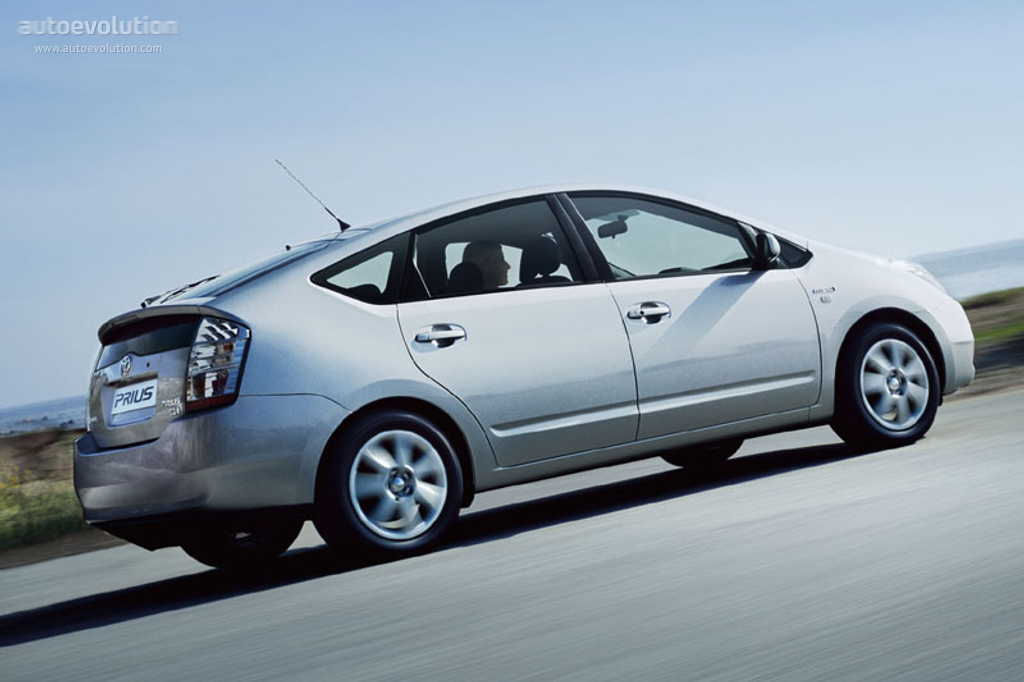 Toyota Prius photo 4