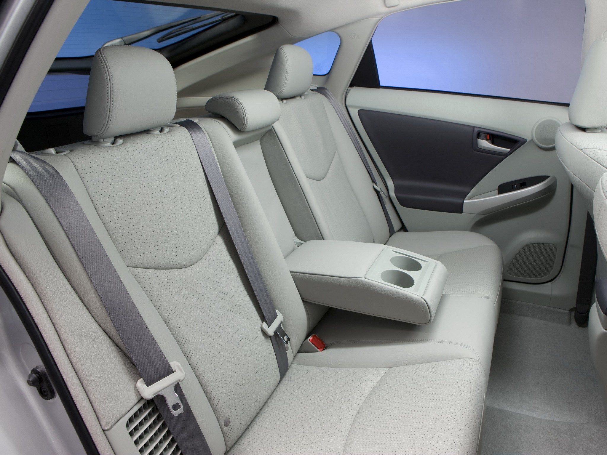 Toyota Prius photo 81