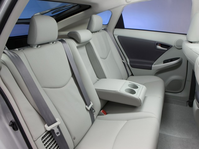 Toyota Prius photo 81
