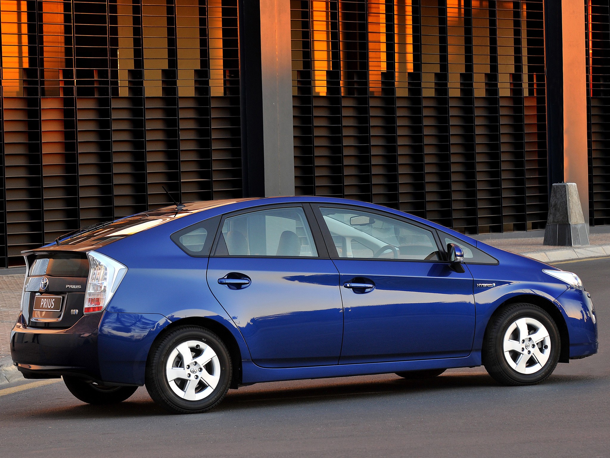 Toyota Prius photo 23