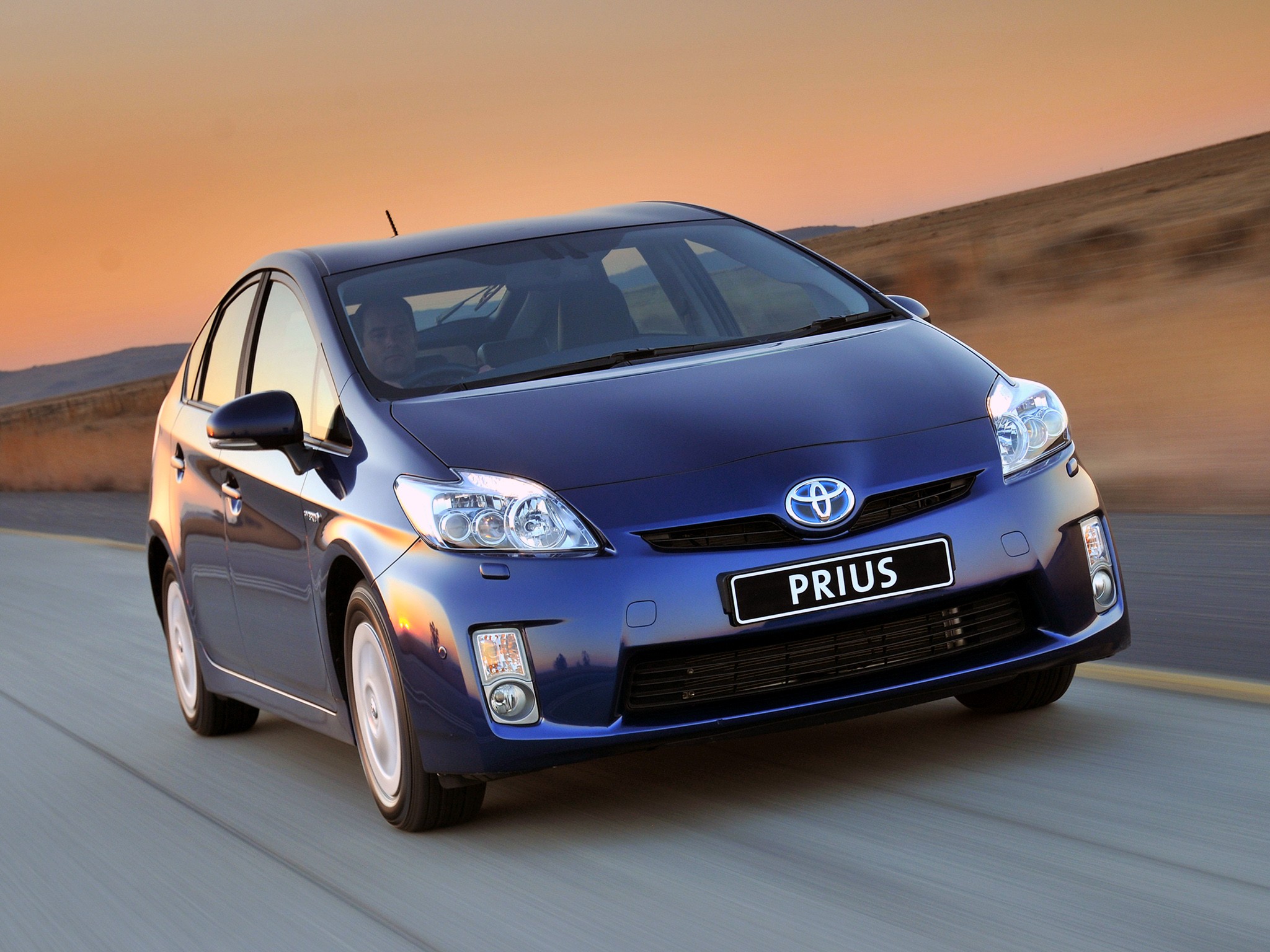 Toyota Prius photo 24