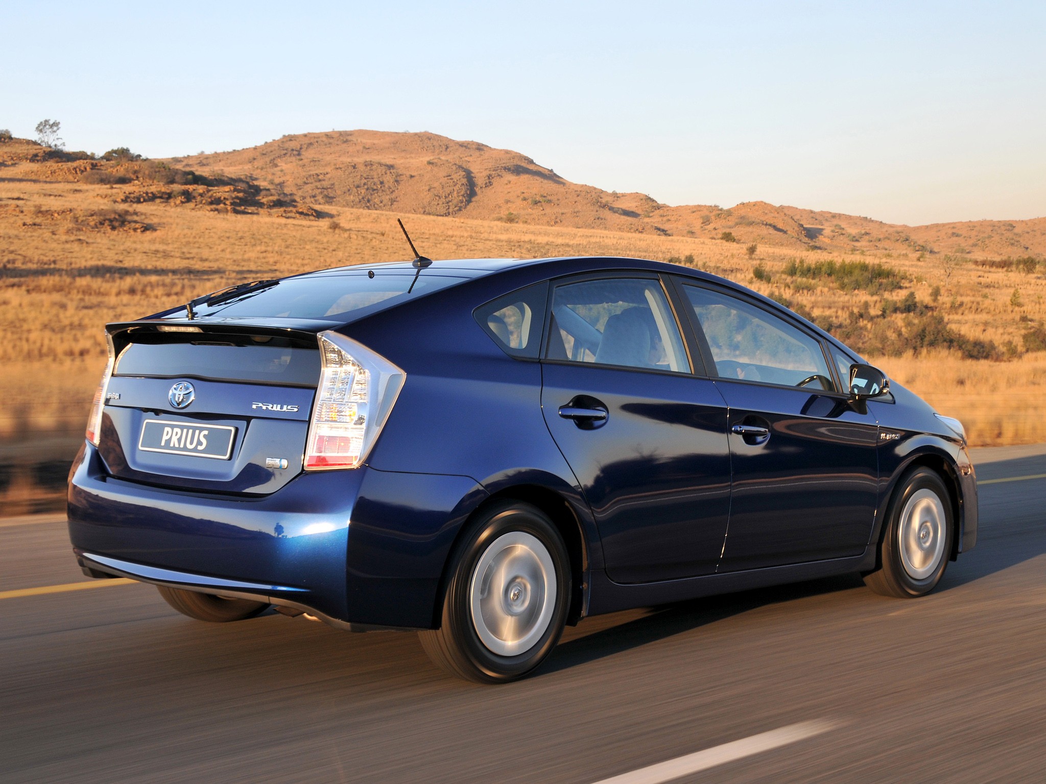 Toyota Prius photo 25