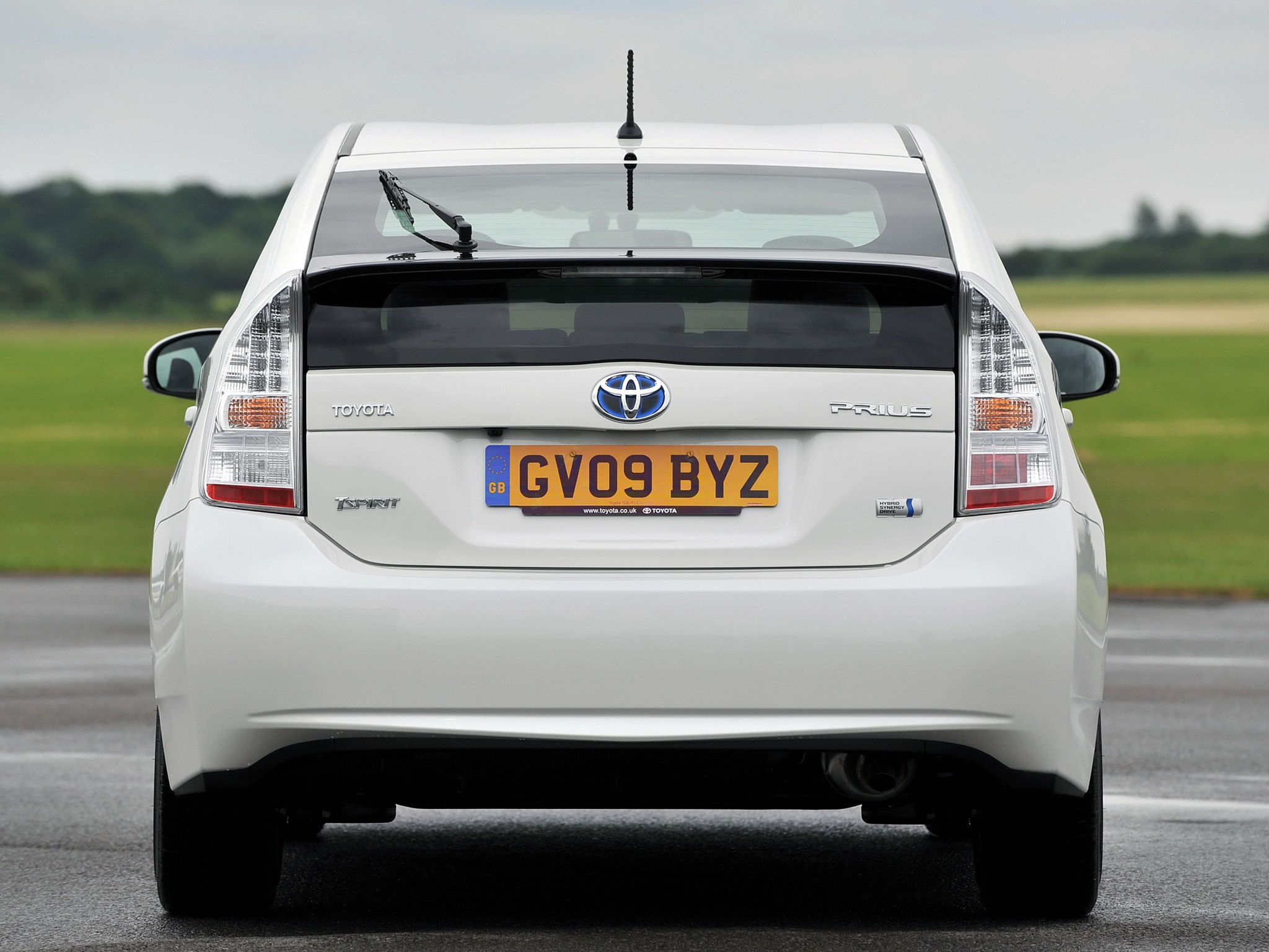 Toyota Prius photo 31