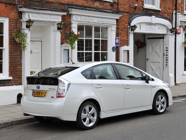 Toyota Prius photo 32