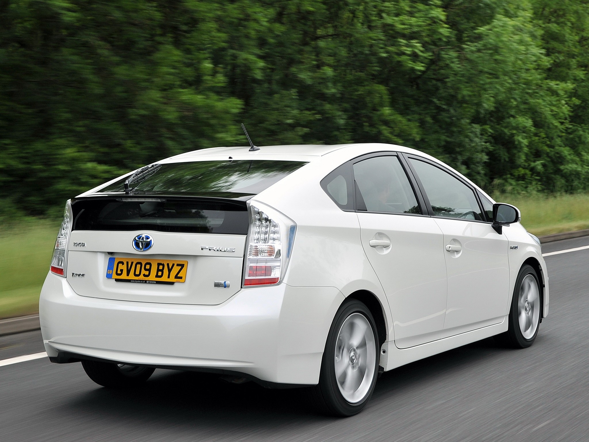 Toyota Prius photo 35