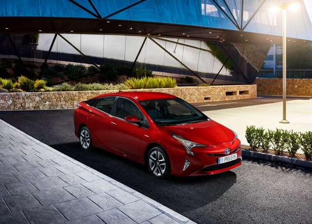 Toyota Prius photo 21