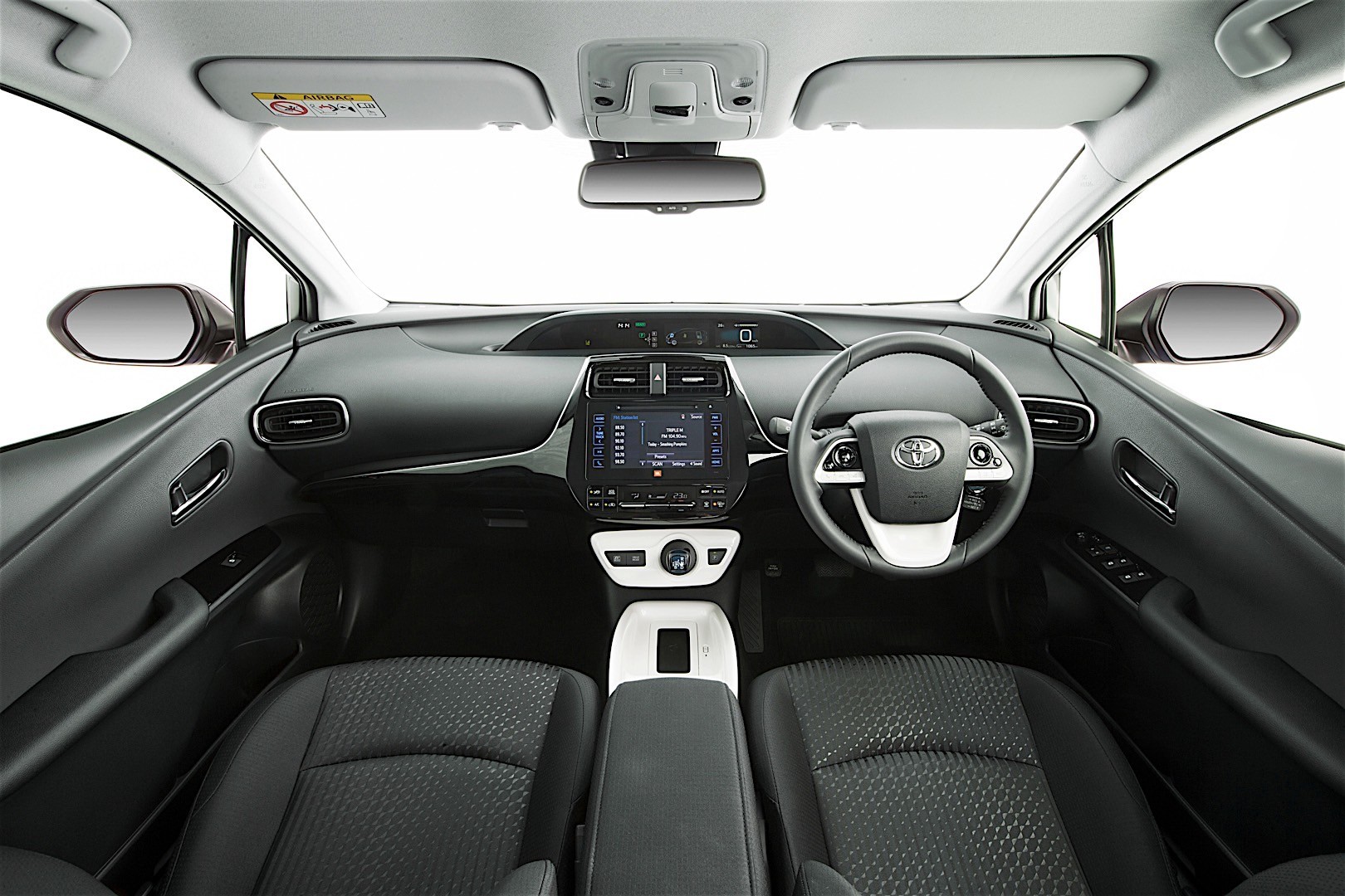 Toyota Prius photo 82