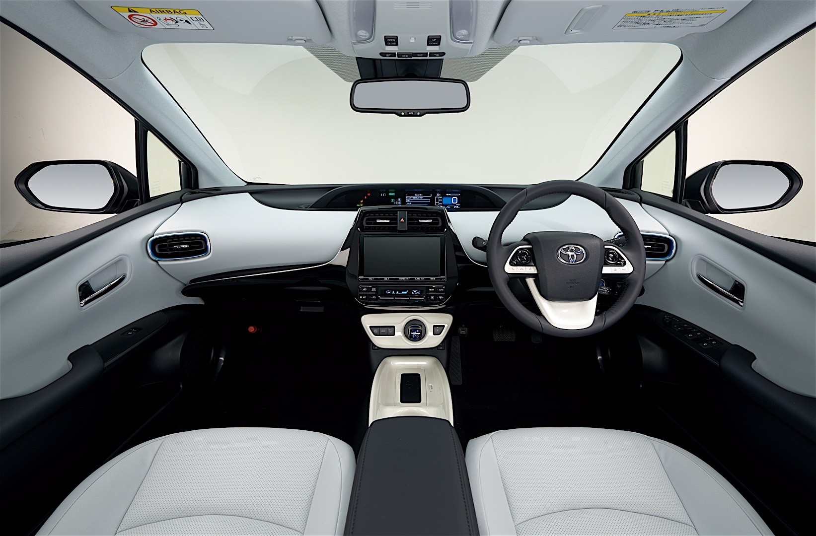 Toyota Prius photo 84