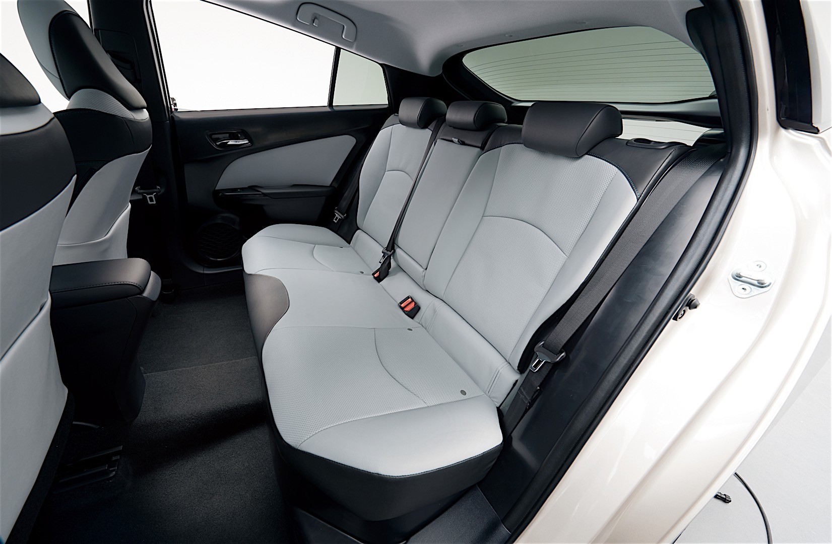 Toyota Prius photo 91