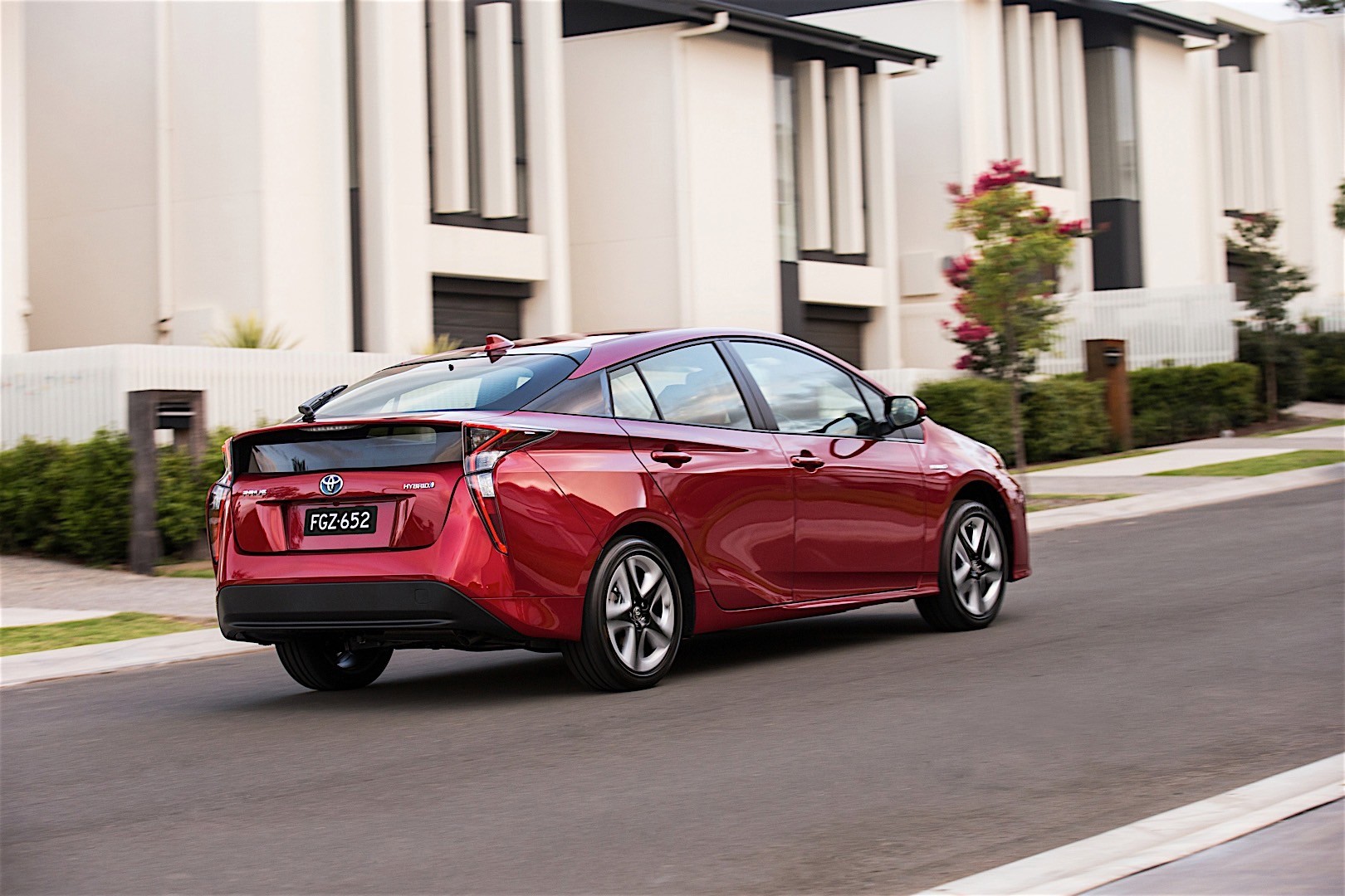 Toyota Prius photo 37