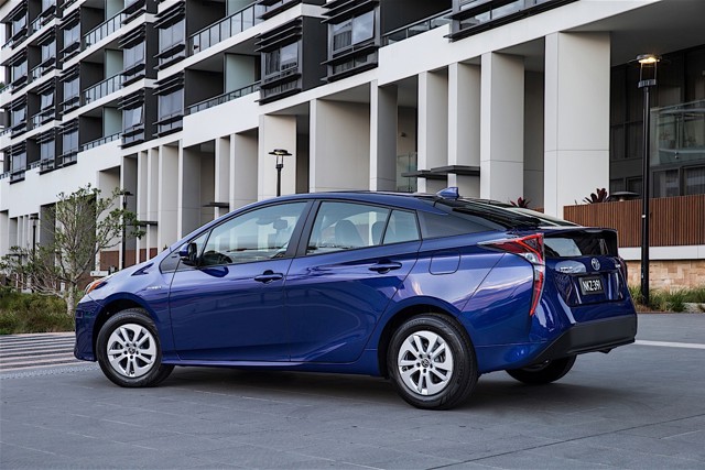 Toyota Prius photo 42