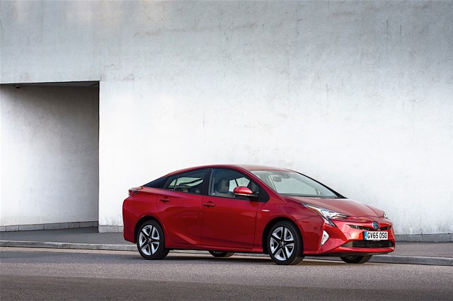 Toyota Prius photo 52