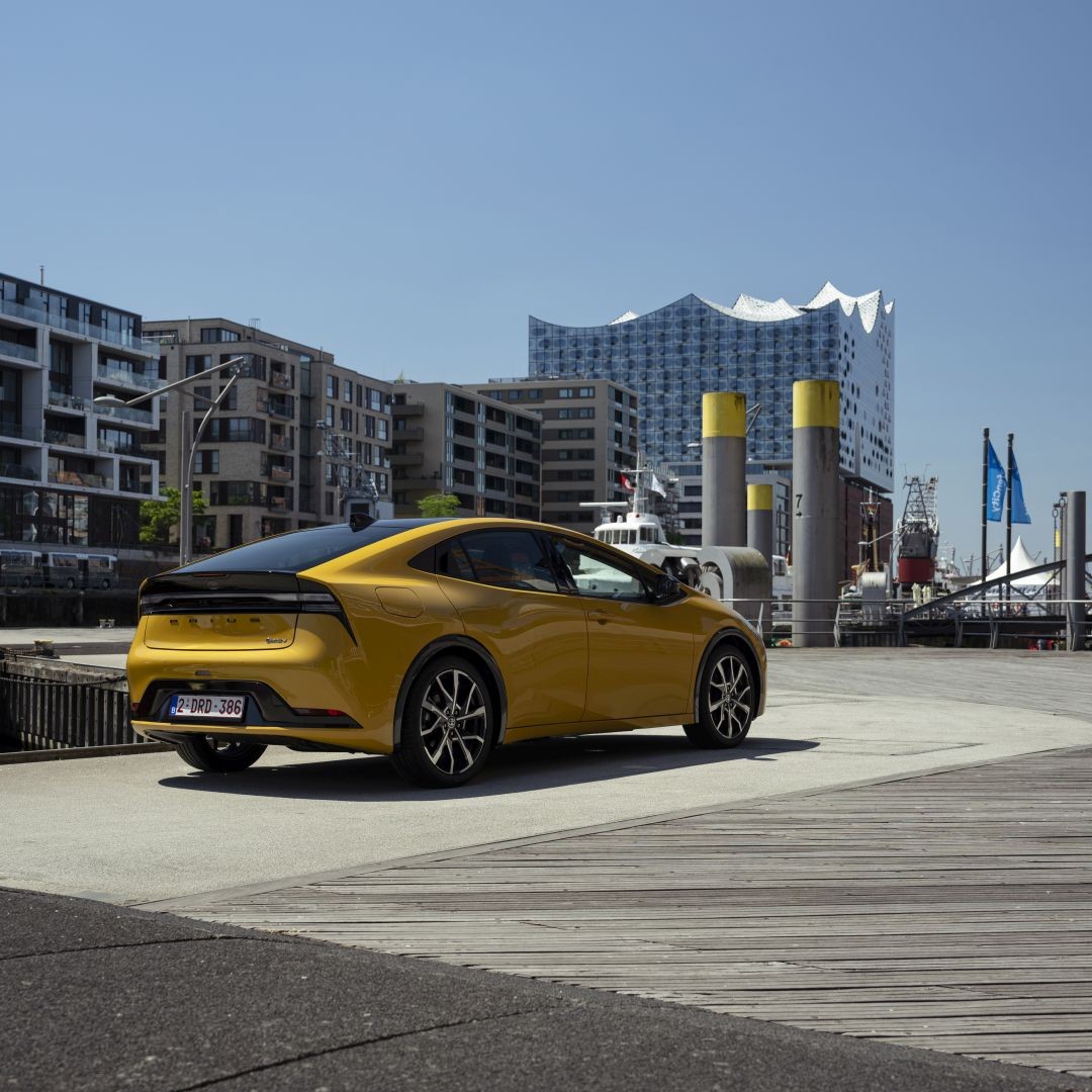 Toyota Prius photo 61