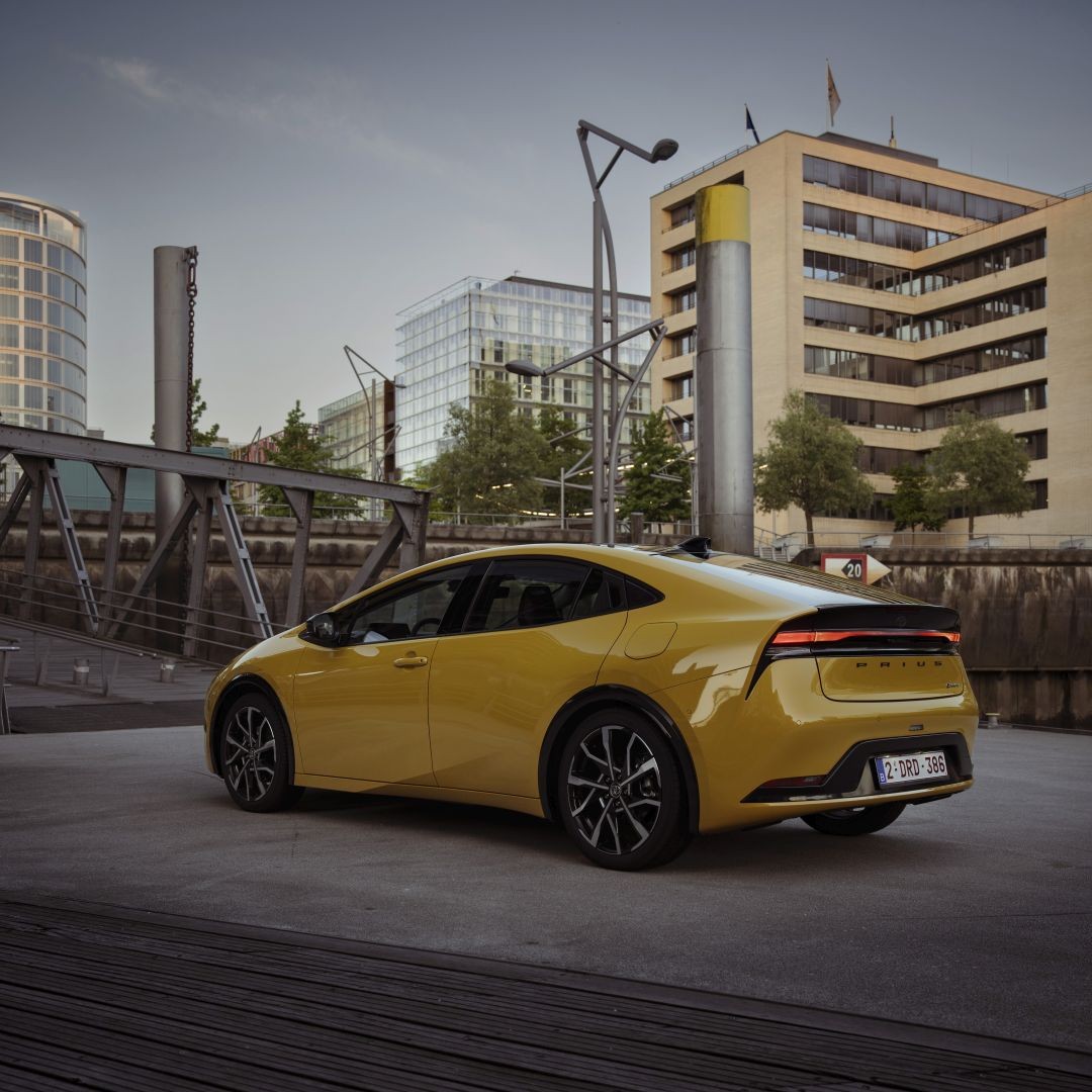 Toyota Prius photo 77