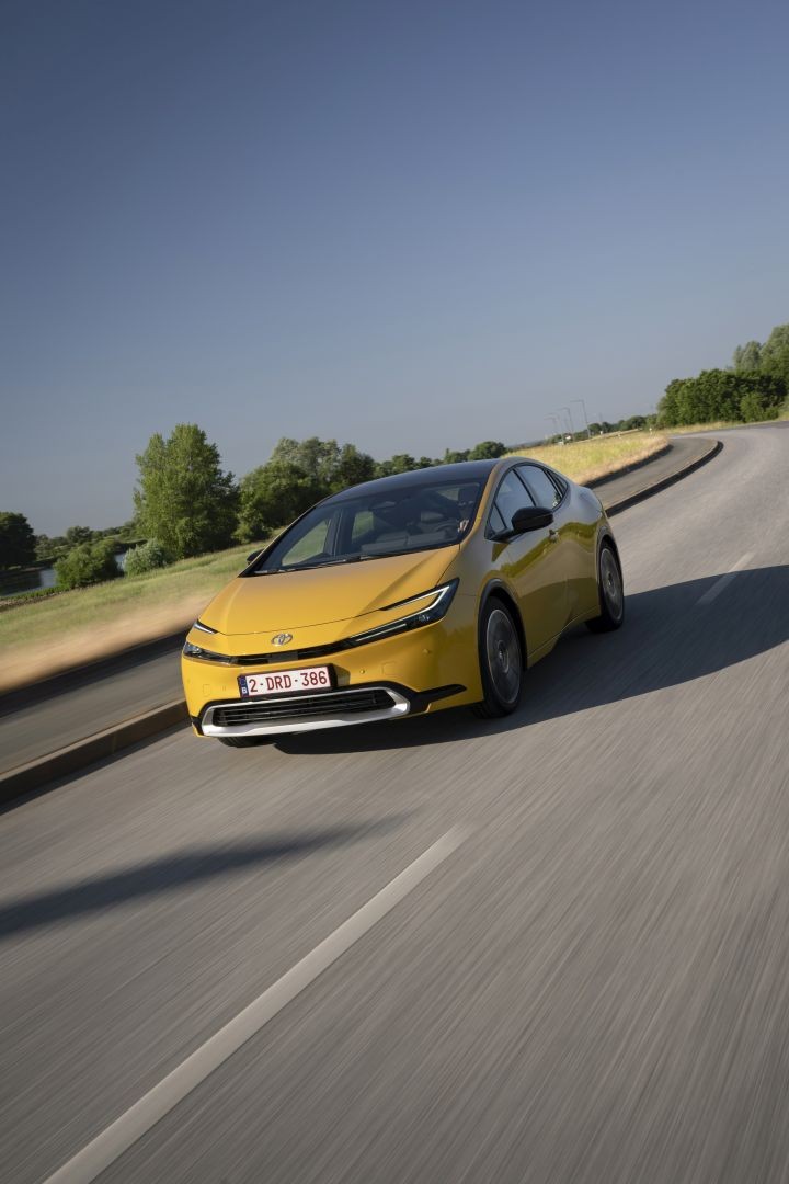 Toyota Prius photo 80