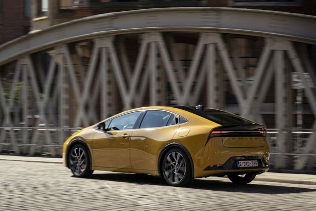 Toyota Prius foto 93