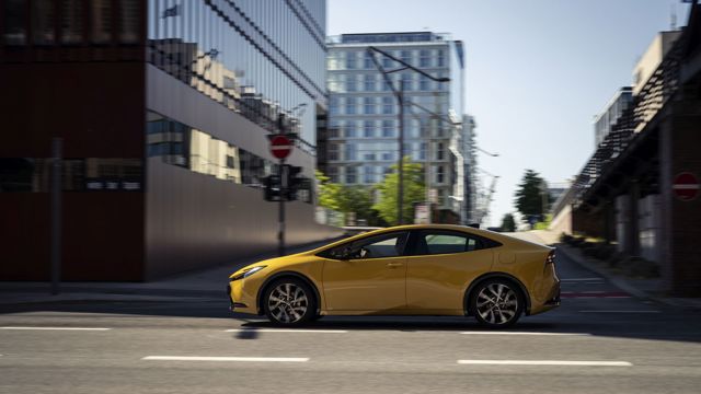 Toyota Prius foto 98