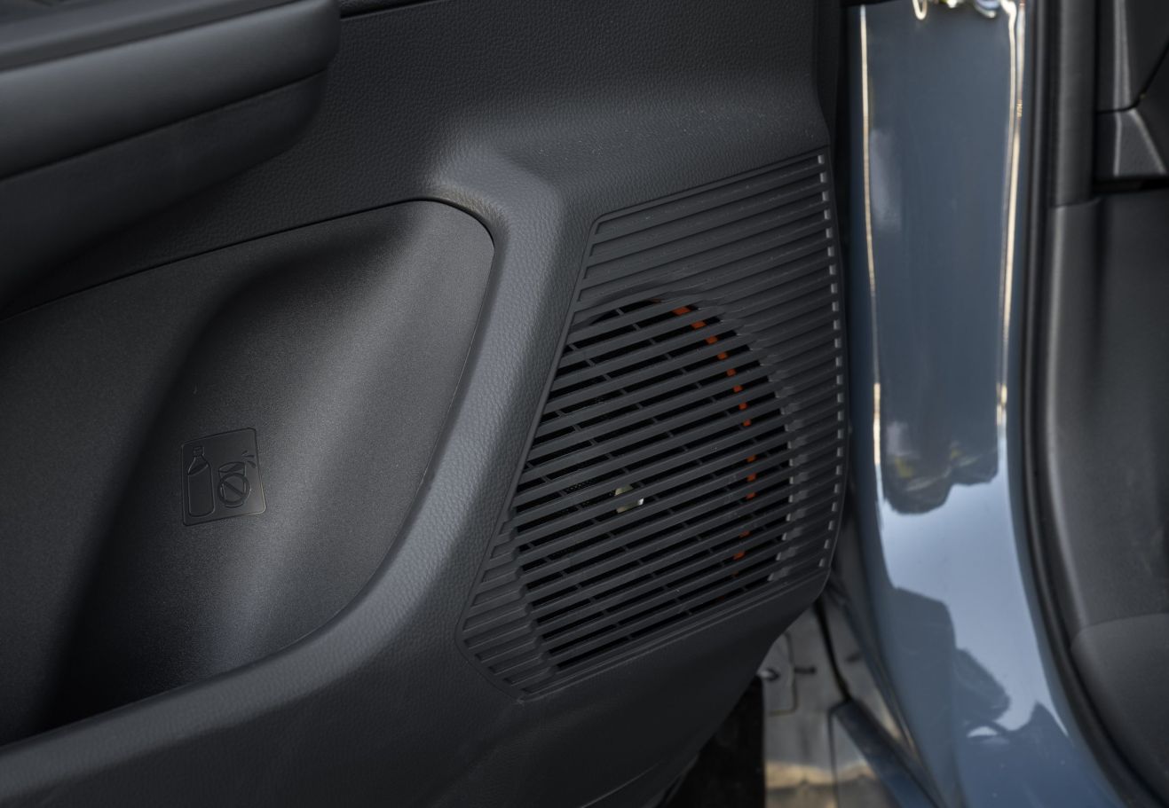 Toyota Prius photo 150