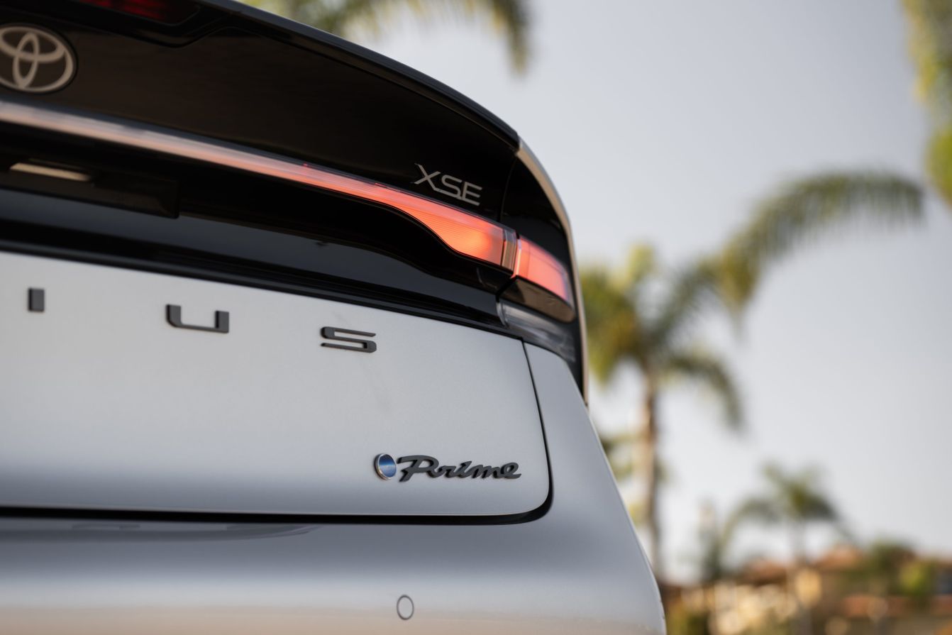 Toyota Prius photo 25