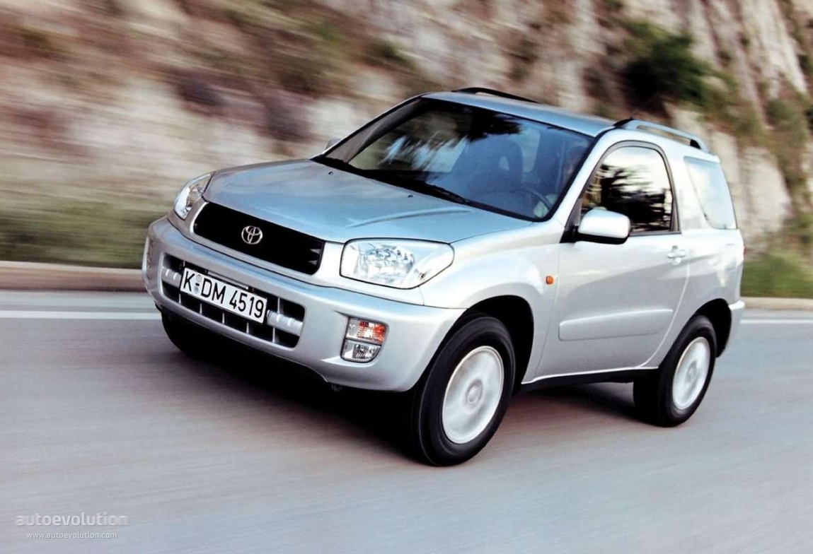 Toyota Rav4 3 Doors photo 2