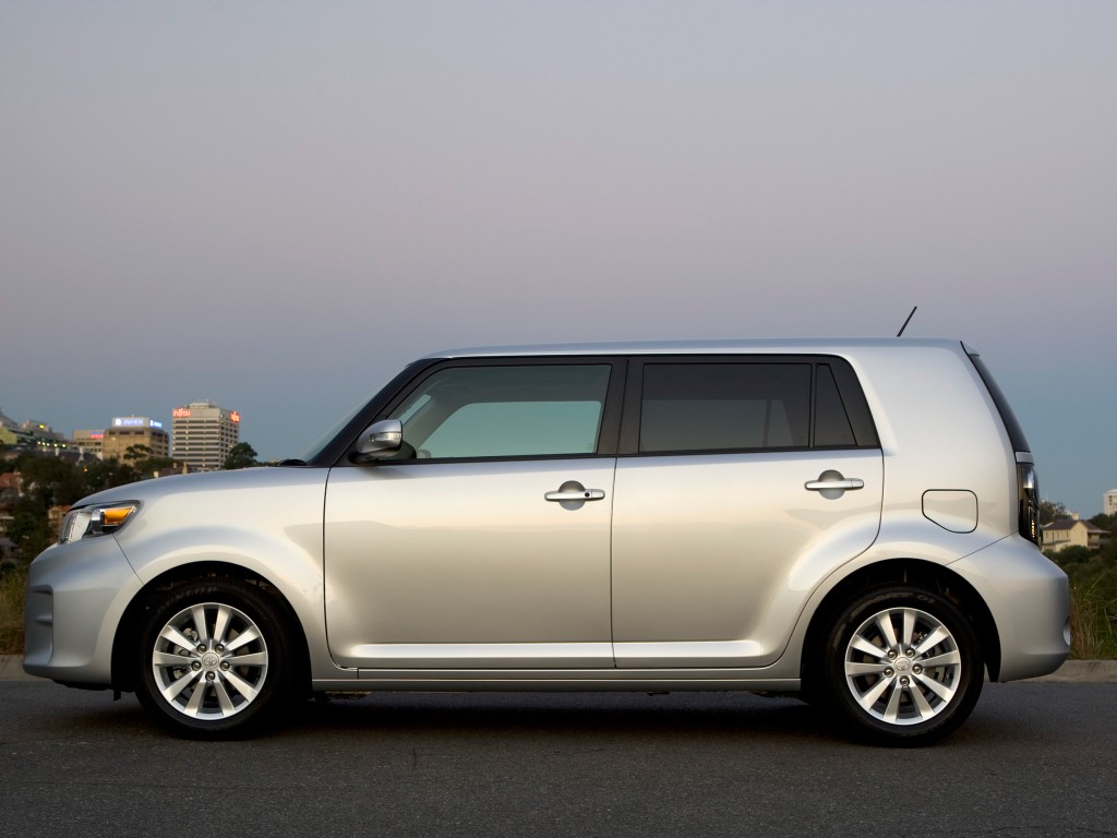 Toyota Rukus photo 11