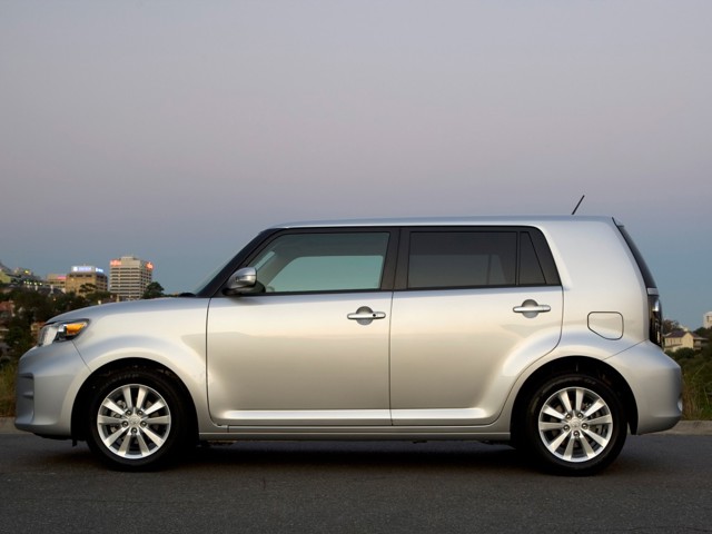 Toyota Rukus Foto 11