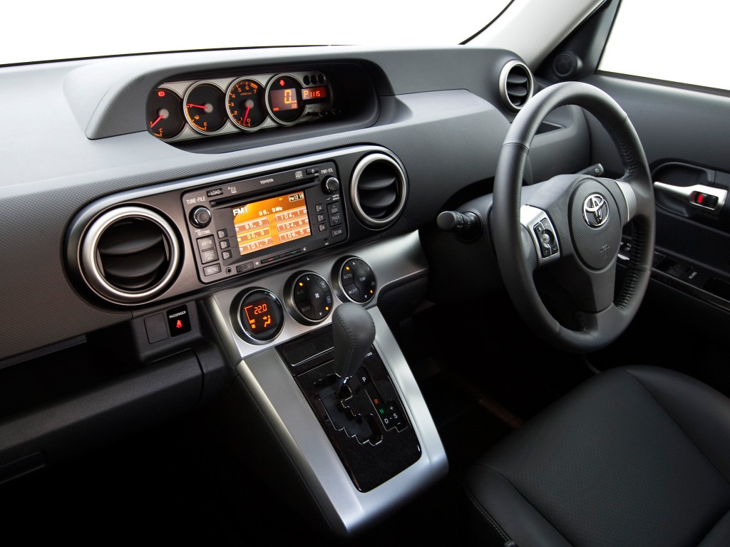 Toyota Rukus photo 51