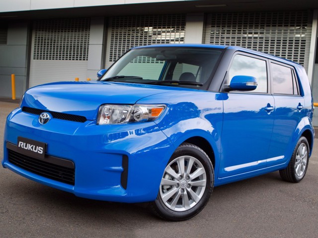 Toyota Rukus Foto 13