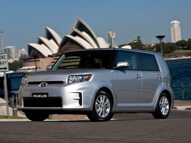 Toyota Rukus Foto 23