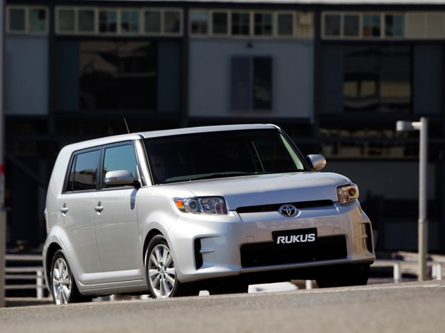Toyota Rukus Foto 26