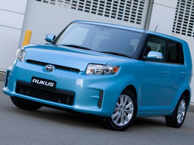 Toyota Rukus Foto 27