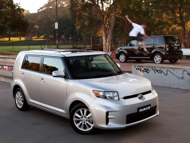 Toyota Rukus Foto 30