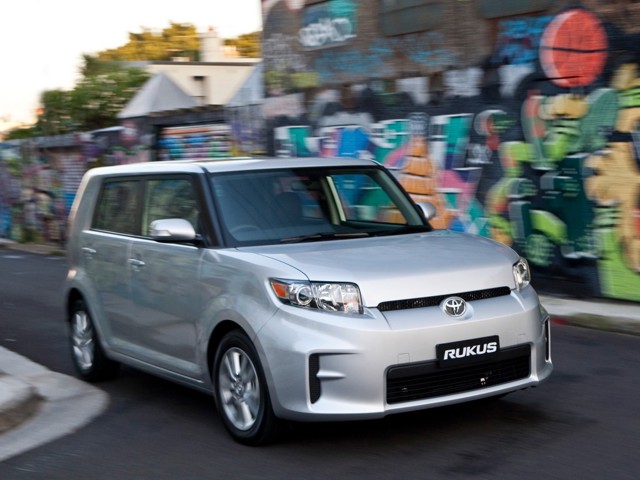 Toyota Rukus Foto 33