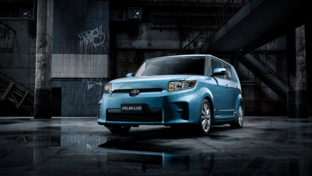 Toyota Rukus Foto 6