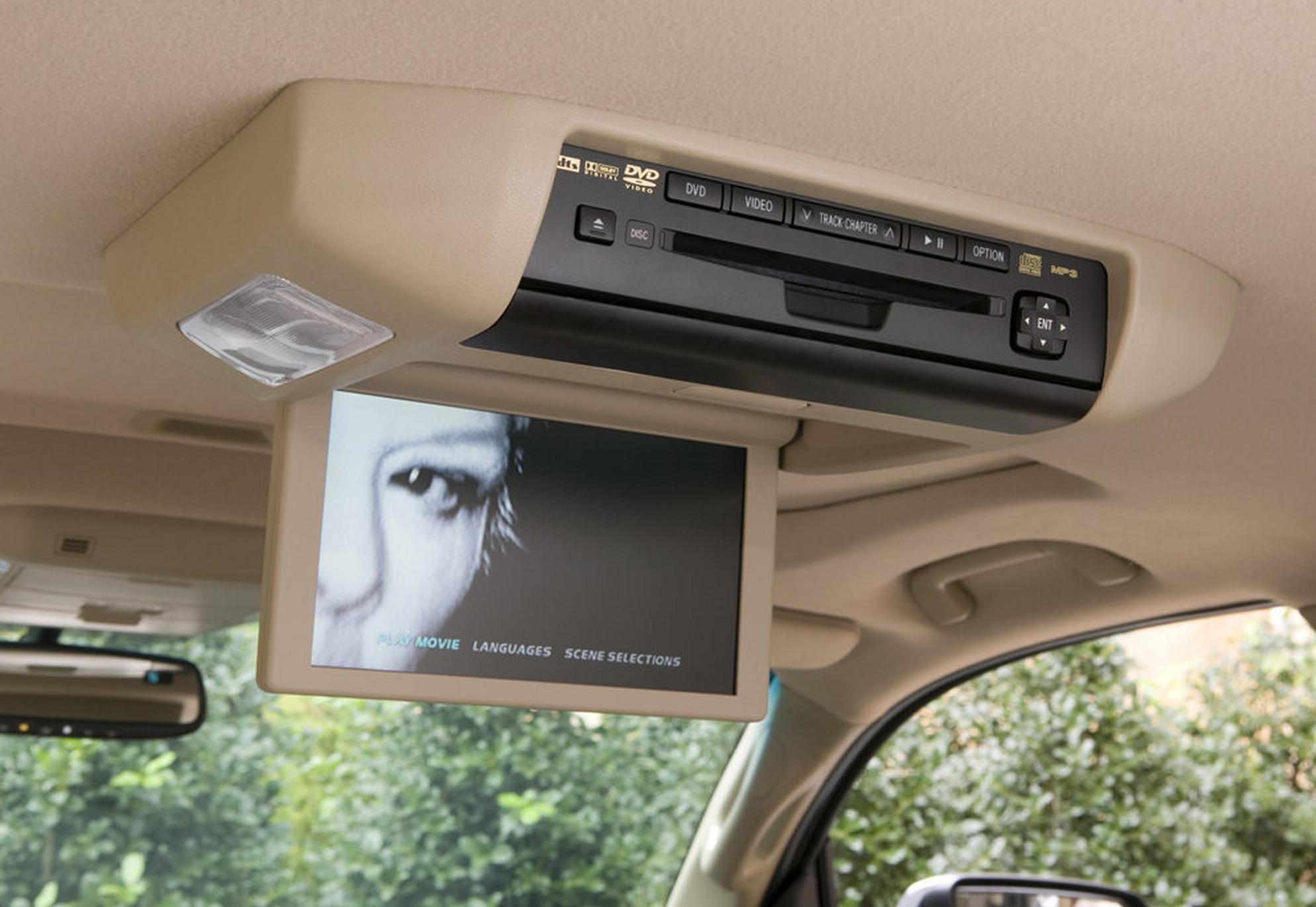 Toyota Sequoia photo 12