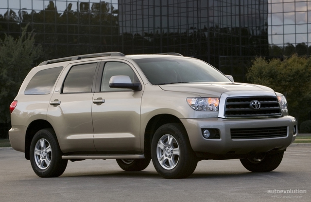 Toyota Sequoia photo 4
