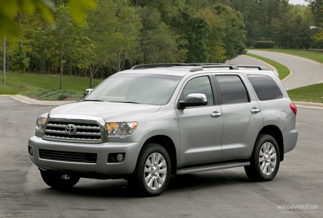 Toyota Sequoia photo 5