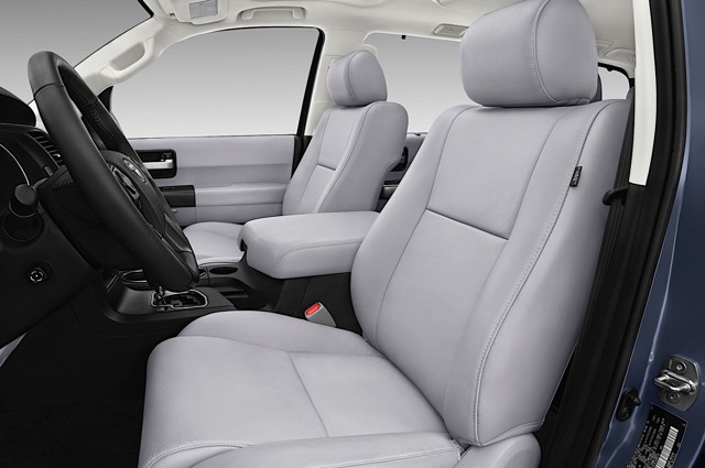 Toyota Sequoia photo 22