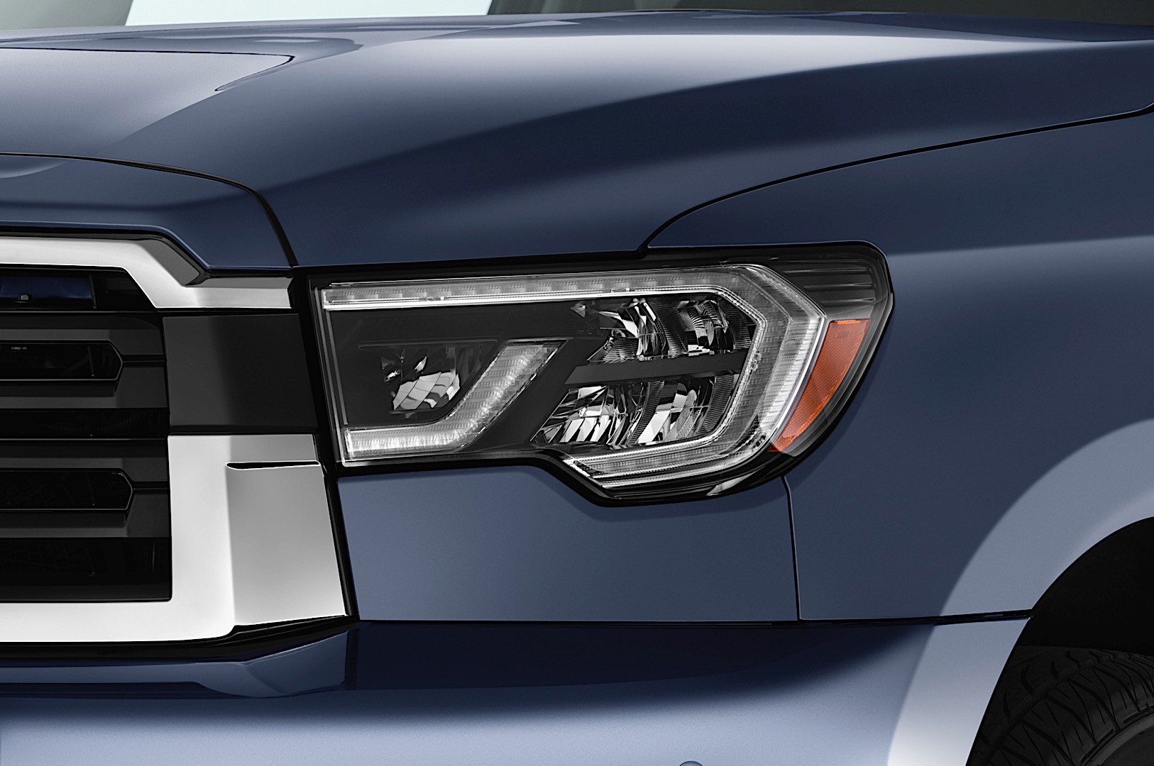 Toyota Sequoia photo 3