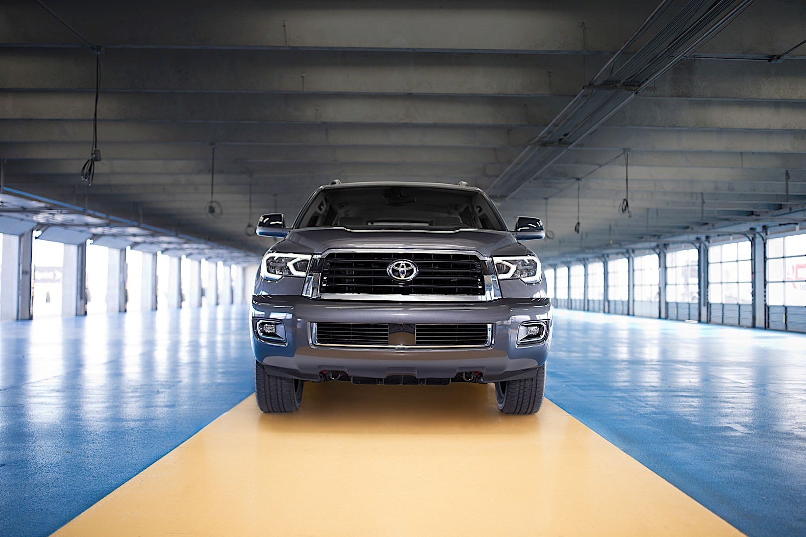Toyota Sequoia photo 12