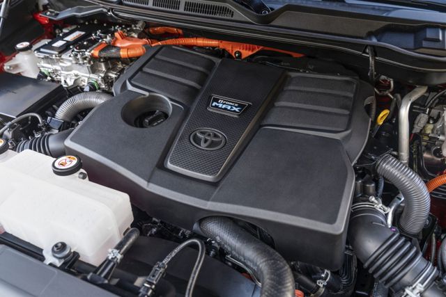 Toyota Sequoia photo 54