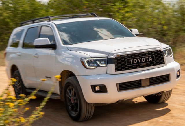 Toyota Sequoia photo 9