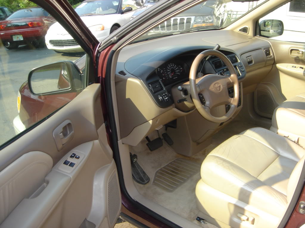 Toyota Sienna photo 12